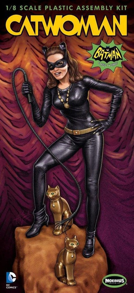 952 1966 Catwoman Plastic Model Kit