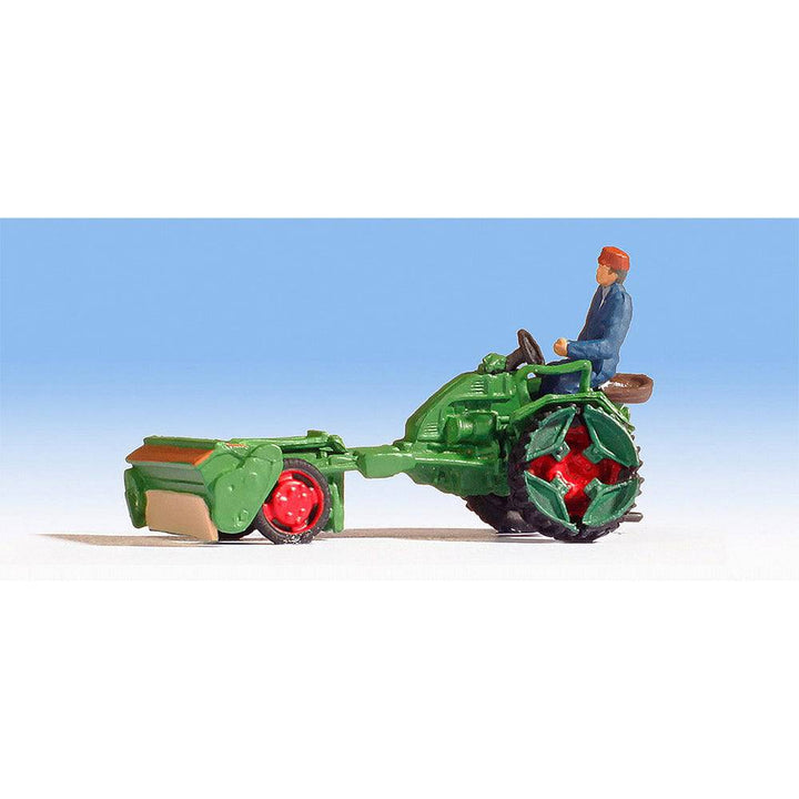 Noch - HO Fendt Tool Carrier with Seed Spreader