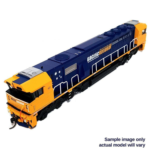 HO Pacific National 82 class locomotive  8204 with DCC sound