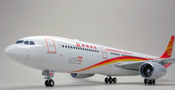 1/200 A330300 Hong Kong Airlines BLNN