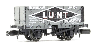 N RTR 9ft 7 Plank Open Wagon Lunt