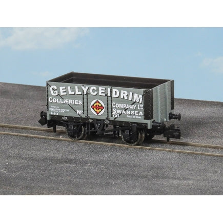 N RTR 9ft 7 Plank Open Wagon Gellyceidrim