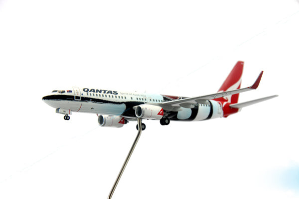 1/200 Qantas Mendoowoorrji B737800