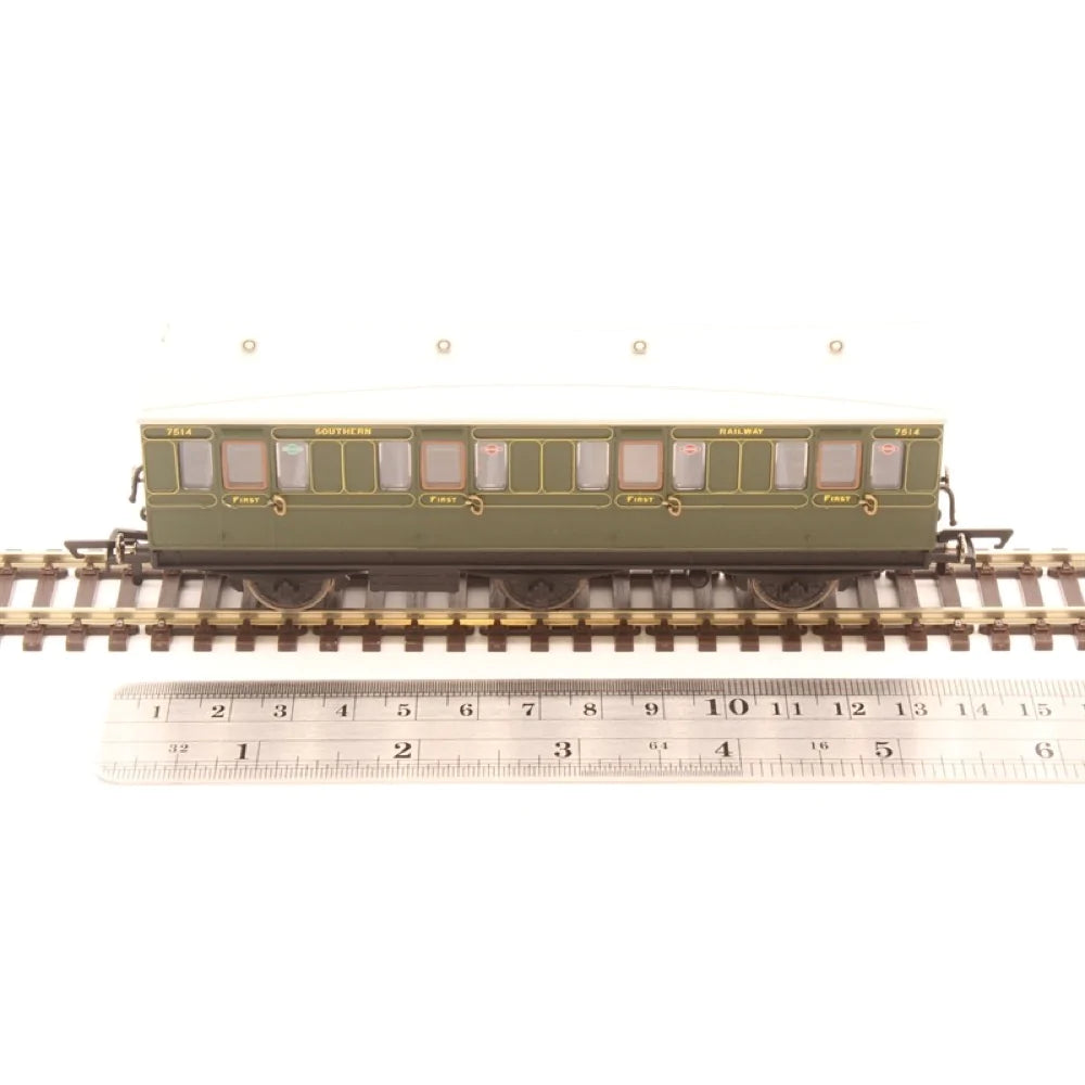 HO SR 6 WHEEL COACH 1ST CLASS 7514  ERA 3