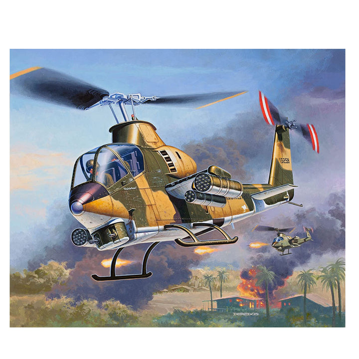 Revell - 1/100 Bell AH-1G Cobra