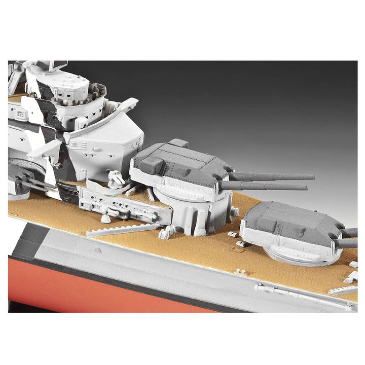 Revell - 1/700 Battleship Bismarck