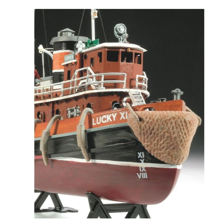 Revell - 1/108 Harbour Tug Boat