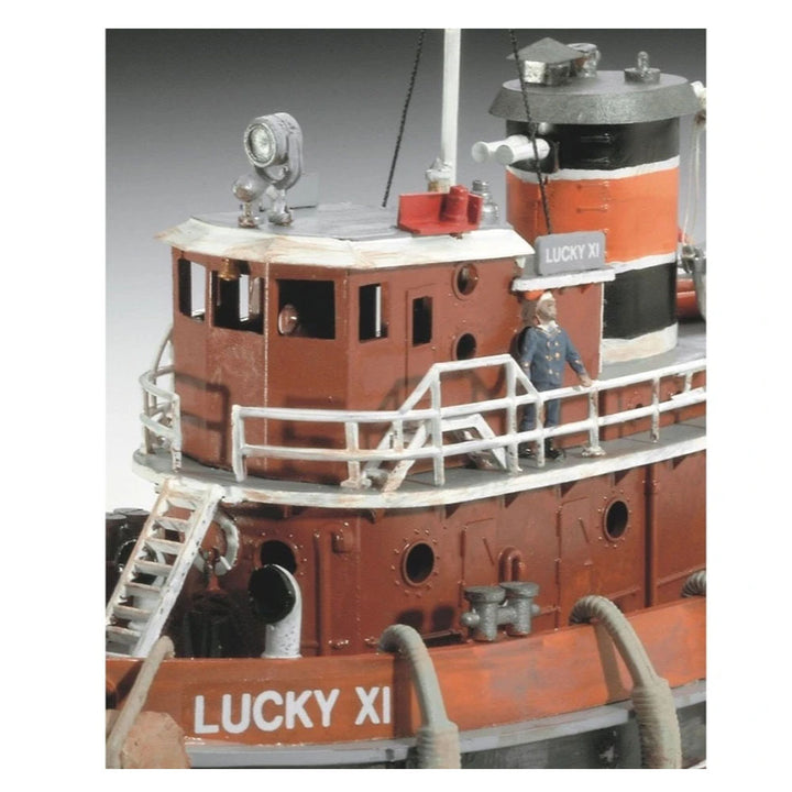 Revell - 1/108 Harbour Tug Boat