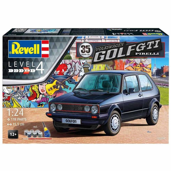 Revell - 1/24 Volkswagen Golf GTI Pirelli Gift  Set