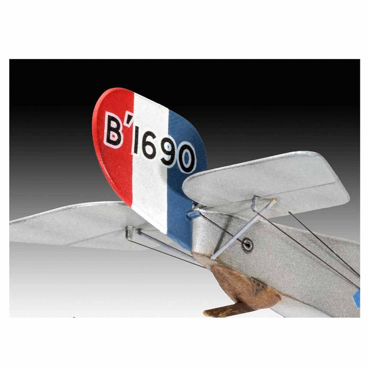 Revell - 1/48 Nieuport 17 Model Set