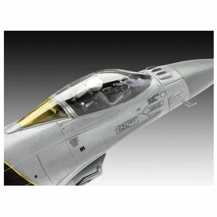 Revell - 1/72 Lockheed Martin F-16 MLU 100th  Anniversary 1st Squadron, Florennes Model Set