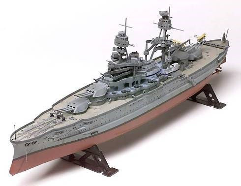 Revell - 1/426 USS Arizona