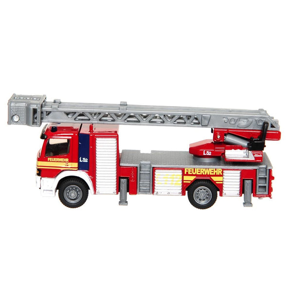 187 Mercedes Benz Fire Engine