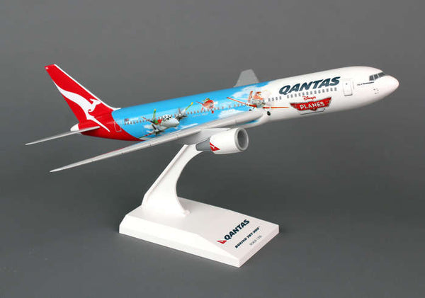 1/200 Qantas 767300 Disney Planes