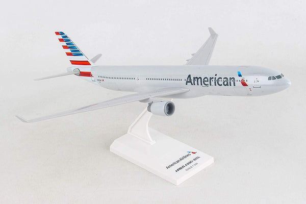 1/200 American A330300