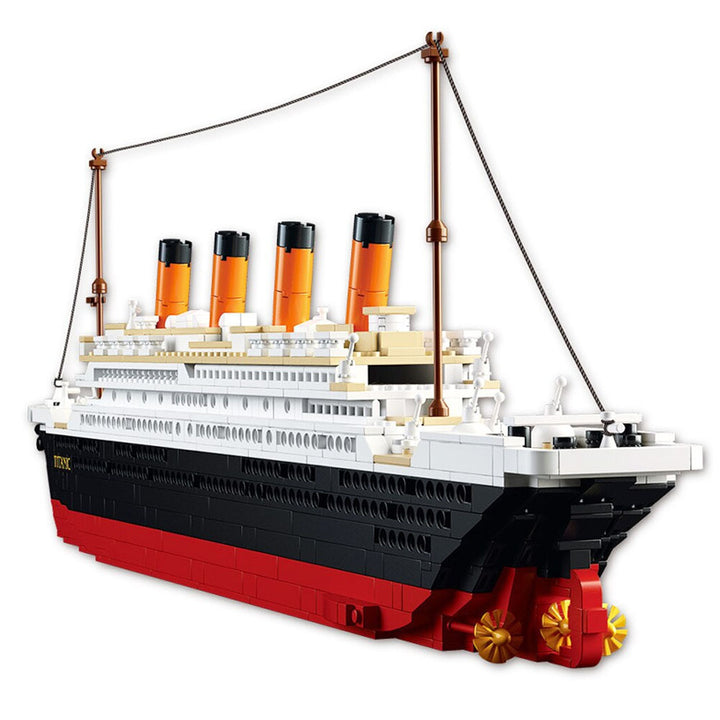 Sluban - 1012pc Model Bricks Titanic (Large)