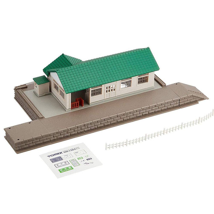 TOMIX - Wooden Station Building Set Green