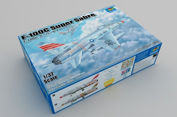 03221 1/32 F100C Super Sabre Plastic Model Kit