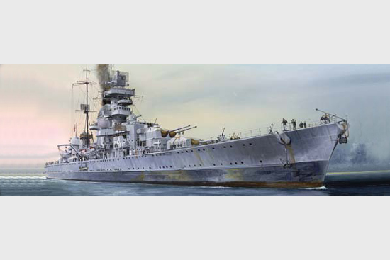 05767 1/700 German Cruiser Prinz Eugen 1945 Plastic Model Kit