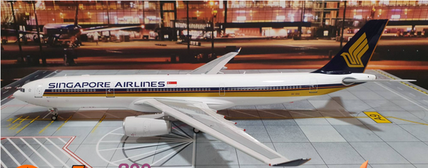 1/200 Singapore Airlines Airbus A330300 9VSSG