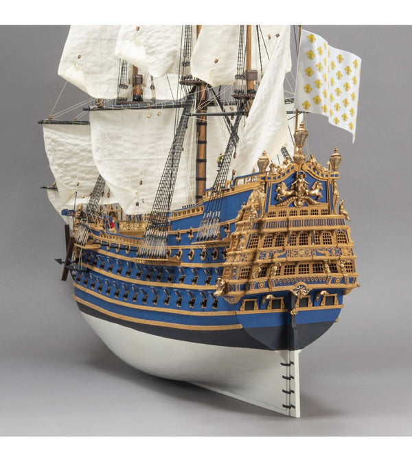 Artesania 22904 1/72 LE Soleil Royal Louis XIVs Flagship With Figurines and Working Lights Wooden S